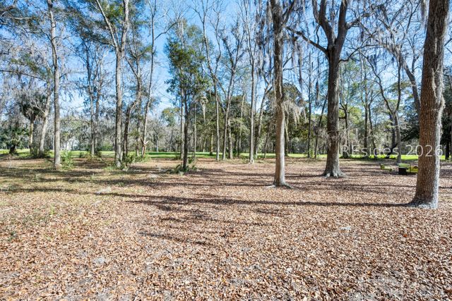 3 Magnolia Ct, Daufuskie Island, SC 29915
