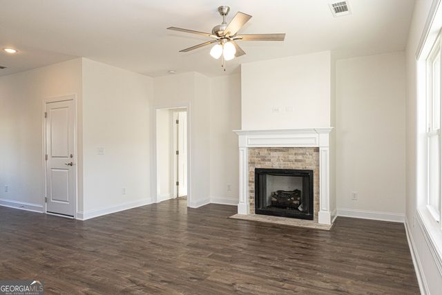 705 Riverside Estates, Lanett, AL 36863