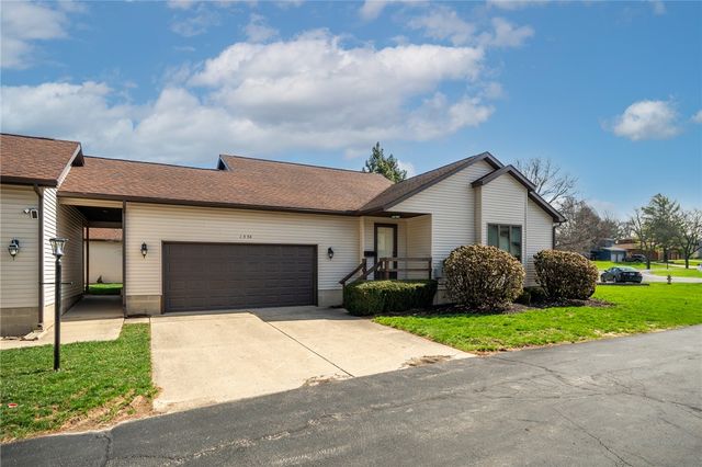 1556 N Regency Drive, Xenia, OH 45385