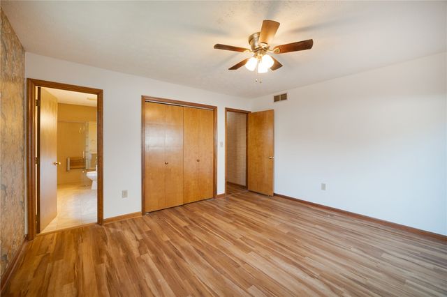 1556 N Regency Drive, Xenia, OH 45385