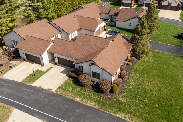 1556 N Regency Drive, Xenia, OH 45385