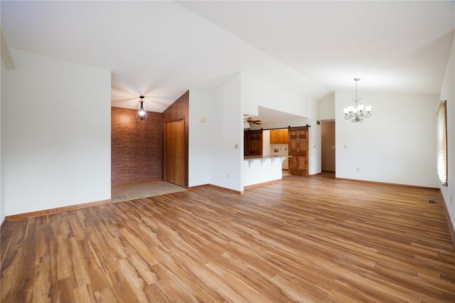 1556 N Regency Drive, Xenia, OH 45385