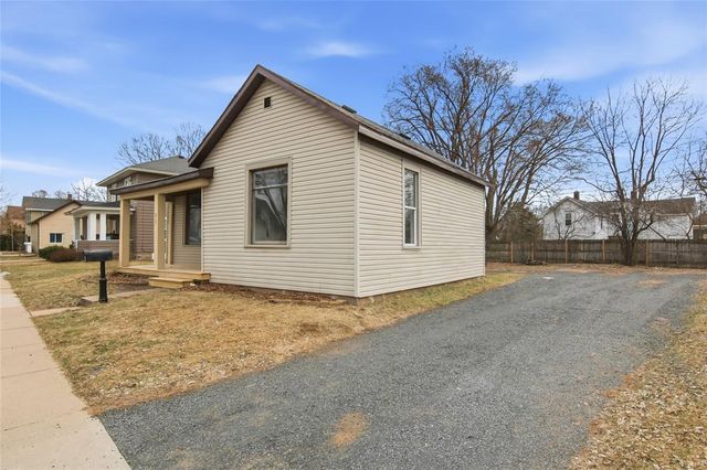 817 E Grand Avenue, Eau Claire, WI 54701