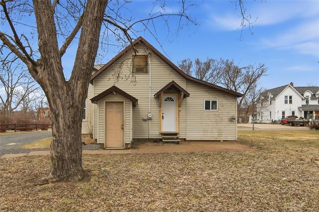 817 E Grand Avenue, Eau Claire, WI 54701