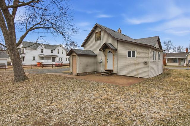 817 E Grand Avenue, Eau Claire, WI 54701