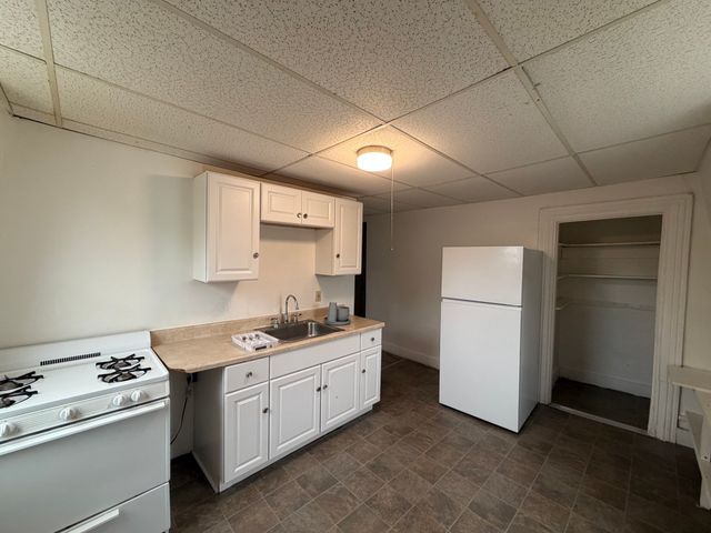 4 Park 3, Haverhill, MA 01830