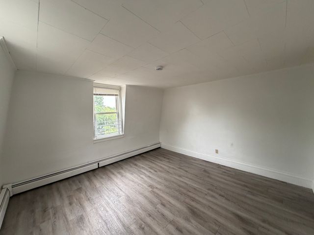 4 Park 3, Haverhill, MA 01830