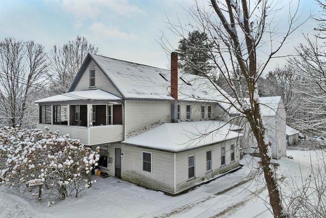 11 White Plains Road, Webster, NH 03303