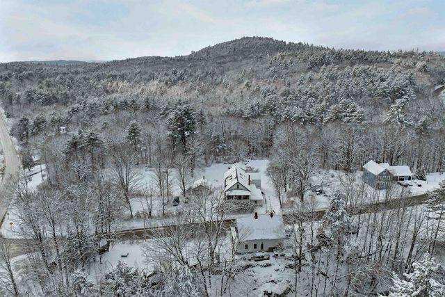 11 White Plains Road, Webster, NH 03303