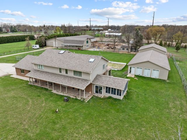 41W072 Bowes Road, Elgin, IL 60124