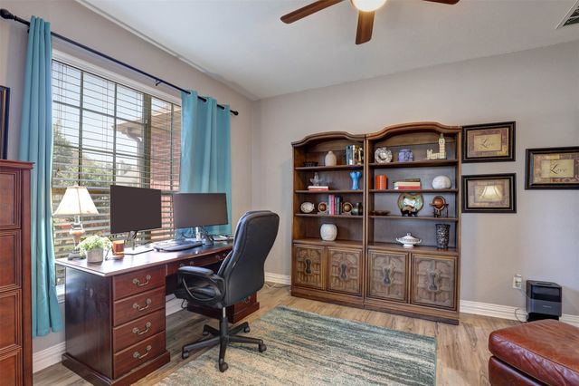 5704 Kelly Court, Haltom City, TX 76137
