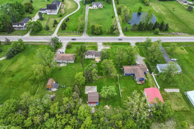 7447 E Bristol Road, Davison, MI 48423