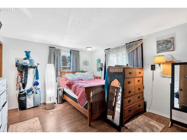 2828 Se 45TH Ct, Hillsboro, OR 97123