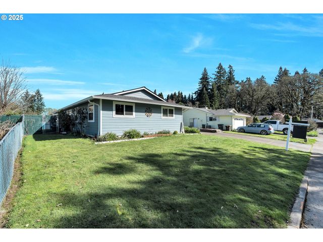 2828 Se 45TH Ct, Hillsboro, OR 97123