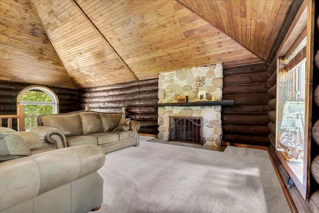 9505 Joel Road, Holly, MI 48442