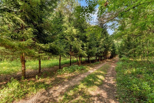 9505 Joel Road, Holly, MI 48442
