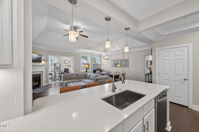 10411 Rosegate Court 301, Raleigh, NC 27617