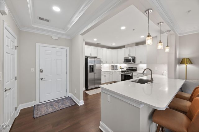 10411 Rosegate Court 301, Raleigh, NC 27617