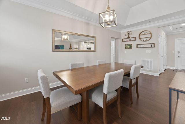 10411 Rosegate Court 301, Raleigh, NC 27617