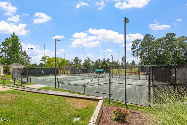 10411 Rosegate Court 301, Raleigh, NC 27617