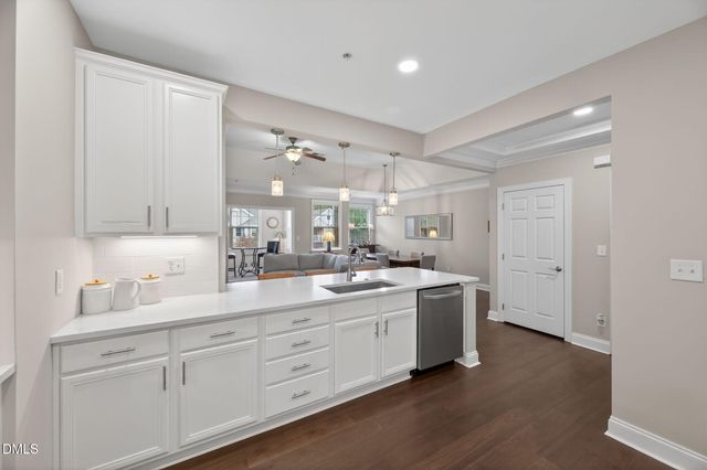 10411 Rosegate Court 301, Raleigh, NC 27617