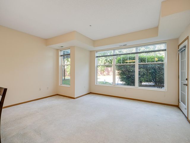 1900 Rush Lake Trail 112, New Brighton, MN 55112