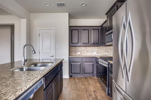 9036 Sycamore Leaf Drive, Fort Worth, TX 76179