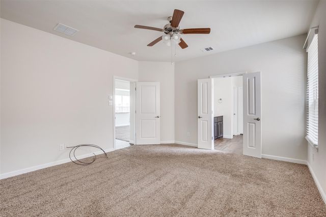 9036 Sycamore Leaf Drive, Fort Worth, TX 76179