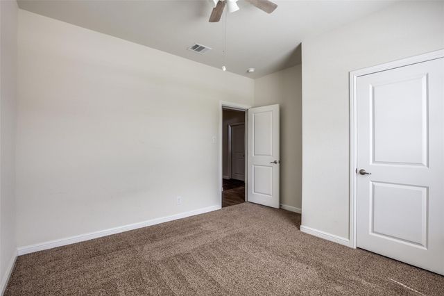 9036 Sycamore Leaf Drive, Fort Worth, TX 76179