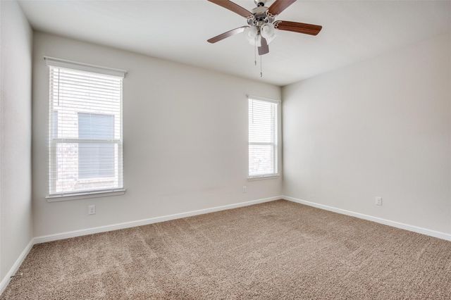 9036 Sycamore Leaf Drive, Fort Worth, TX 76179