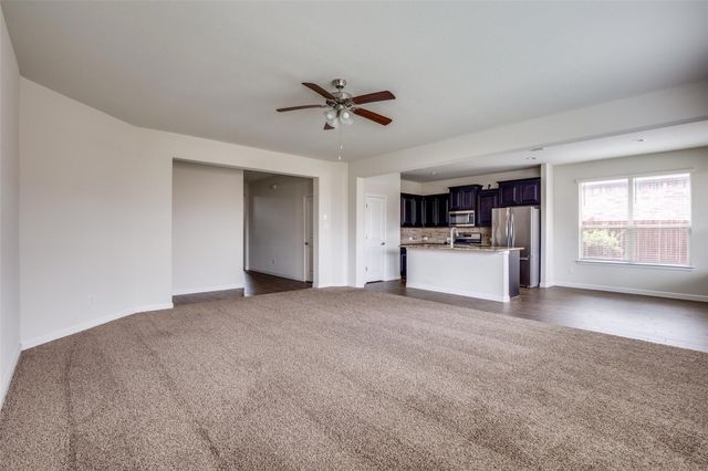 9036 Sycamore Leaf Drive, Fort Worth, TX 76179