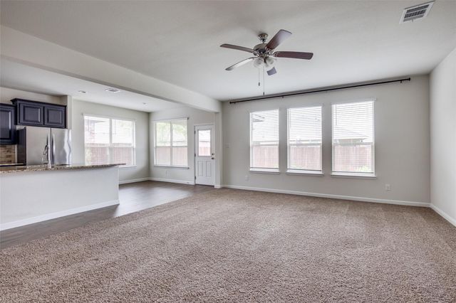 9036 Sycamore Leaf Drive, Fort Worth, TX 76179