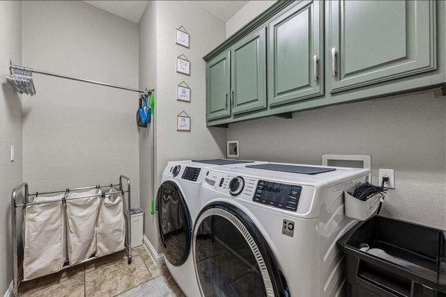 6817 Blissfield DR, Austin, TX 78739