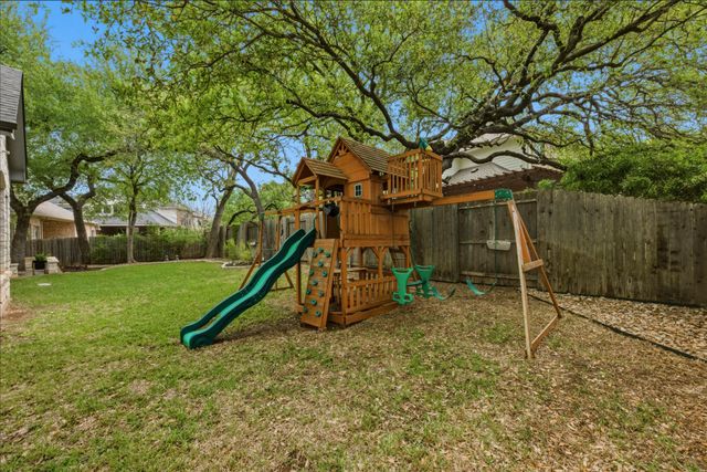 6817 Blissfield DR, Austin, TX 78739