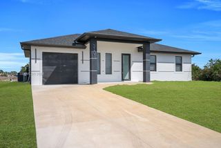 3101 Sara Ave S, Lehigh Acres, FL 33976