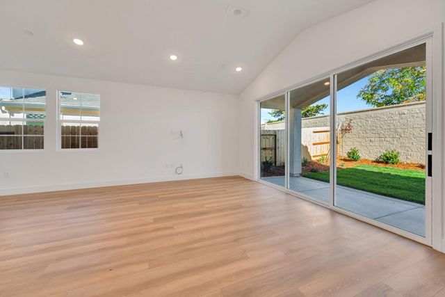 2606 Barrique Dr, Lodi, CA 95240