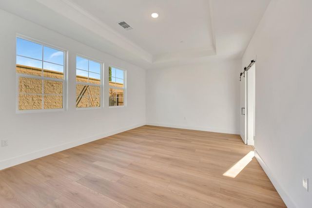 2606 Barrique Dr, Lodi, CA 95240