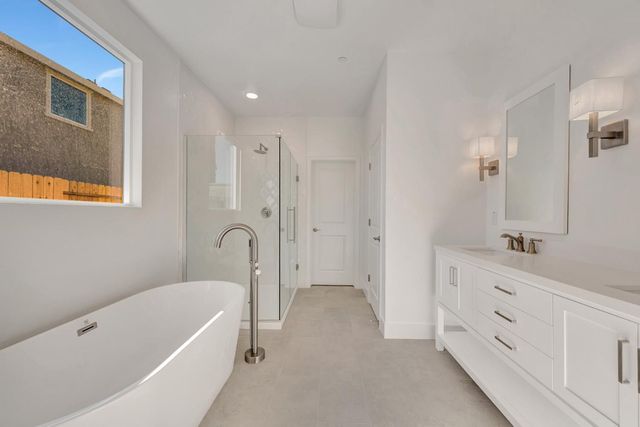 2606 Barrique Dr, Lodi, CA 95240