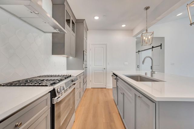 2606 Barrique Dr, Lodi, CA 95240