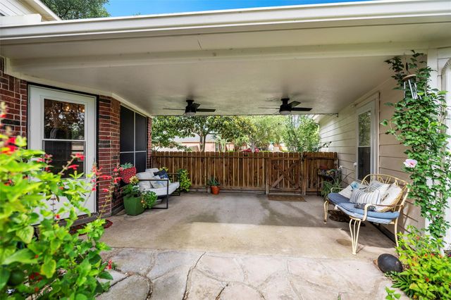 11910 Susie Court, Pinehurst, TX 77362