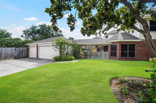 11910 Susie Court, Pinehurst, TX 77362