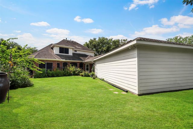 11910 Susie Court, Pinehurst, TX 77362