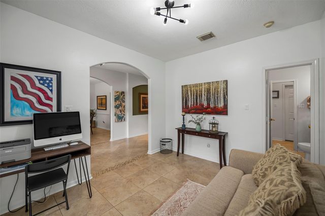 11910 Susie Court, Pinehurst, TX 77362