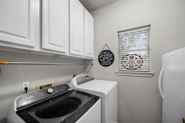 11910 Susie Court, Pinehurst, TX 77362