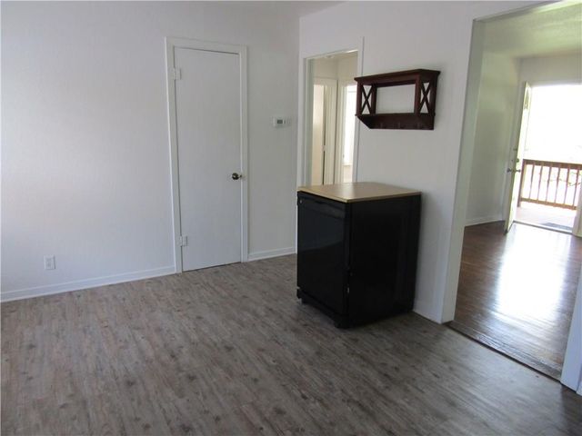 10620A Deer Canyon RD A, Jonestown, TX 78645