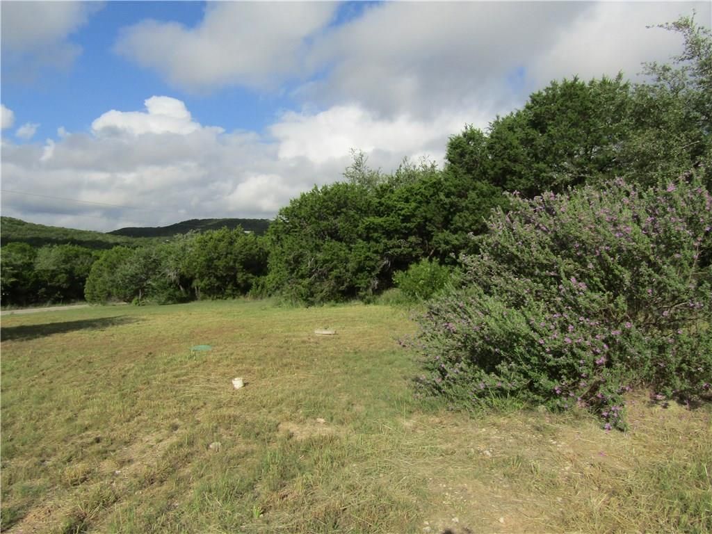 10620A Deer Canyon RD A, Jonestown, TX 78645