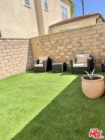 21816 Moveo Drive, Santa Clarita, CA 91350