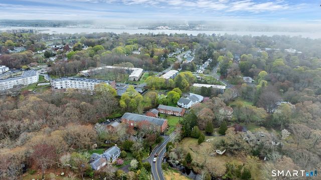 111 Niles Hill Road E, New London, CT 06320