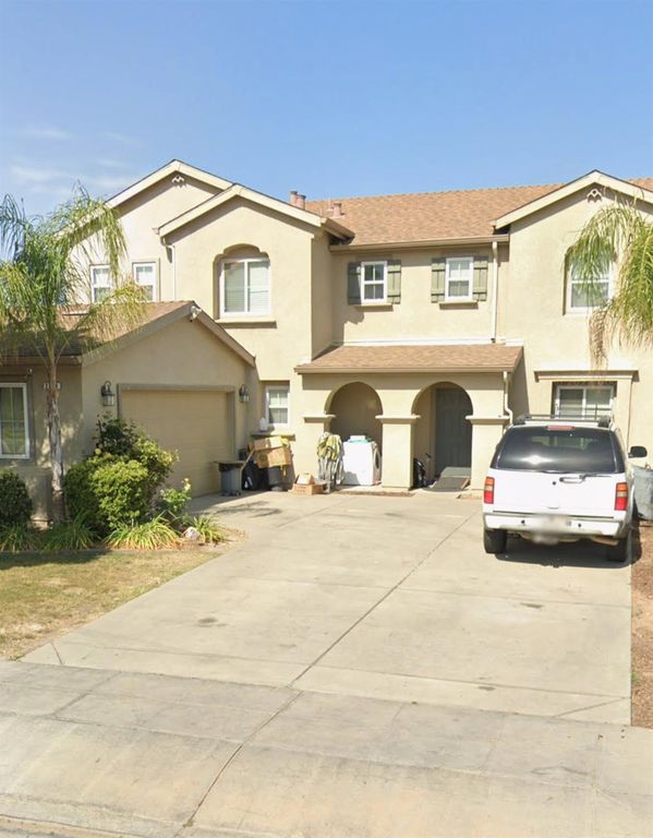 2111 N Forestiere Avenue, Fresno, CA 93722