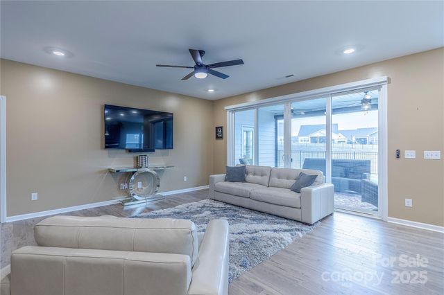 40184 Crooked Stick Drive, Lancaster, SC 29720